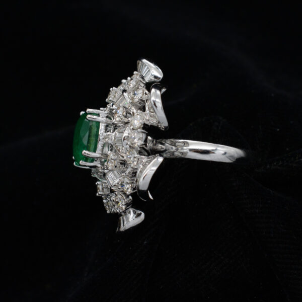 Ladies Ring