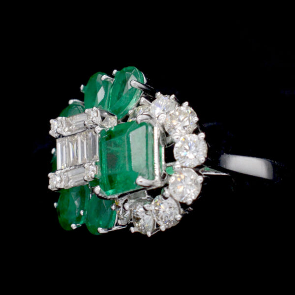 Ladies Ring
