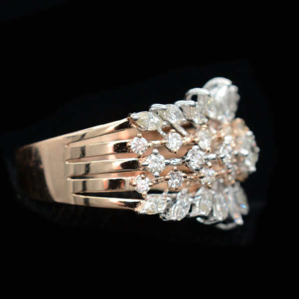 Ladies Ring