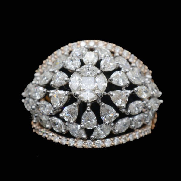 Ladies Ring