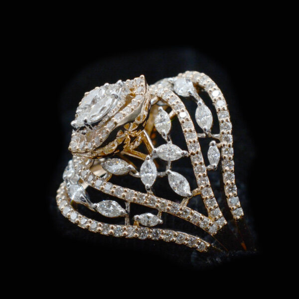 Ladies Ring