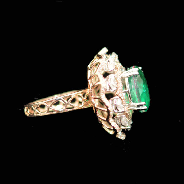 Ladies Ring