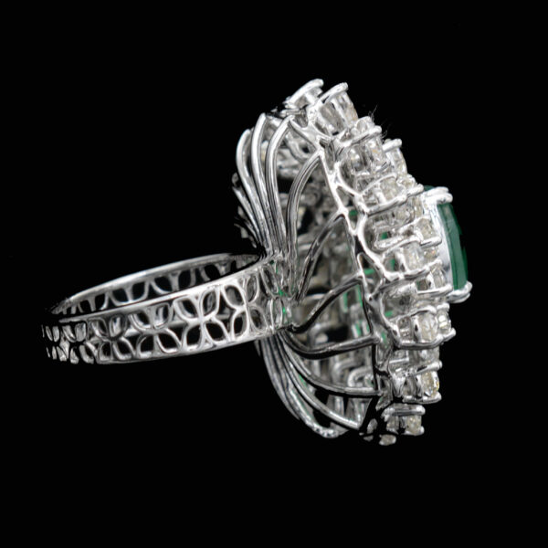 Ladies Ring