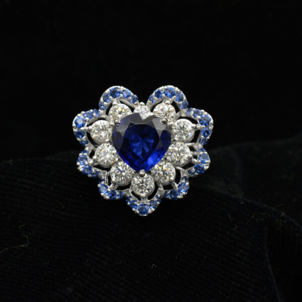 Ladies Ring