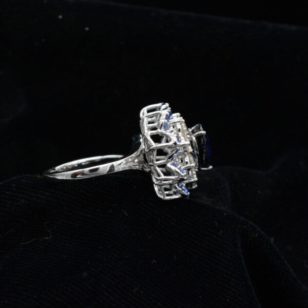 Ladies Ring