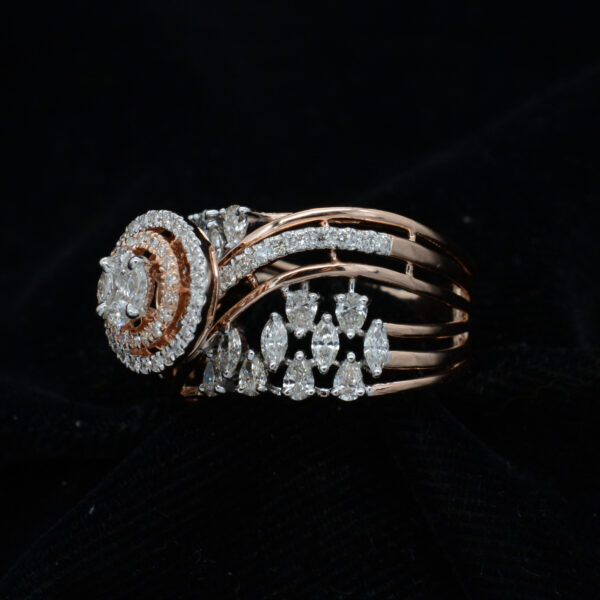 Ladies Ring