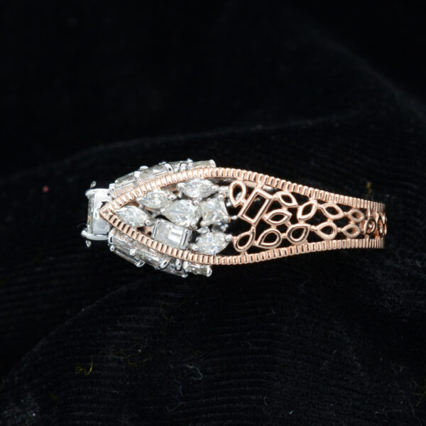 Ladies Ring