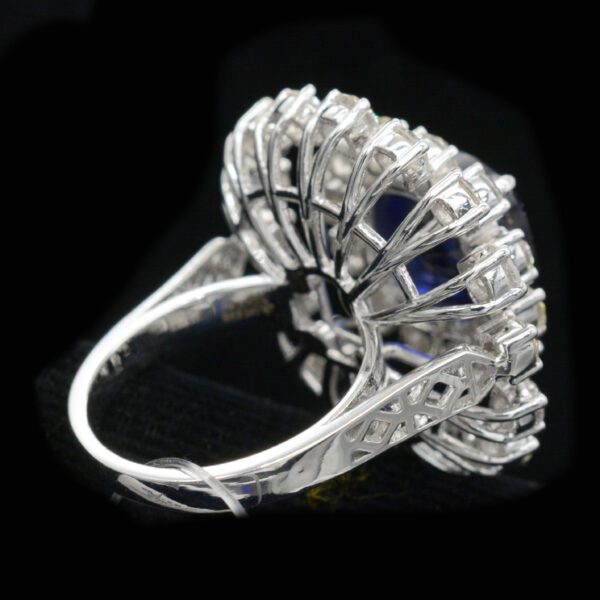 Ladies Ring