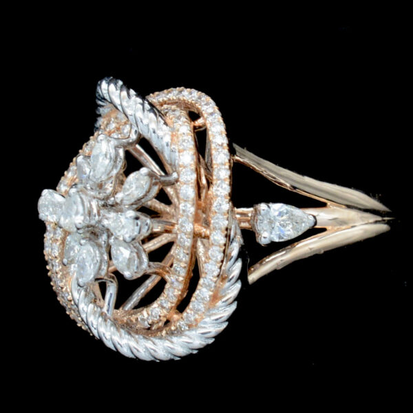 Ladies Ring