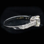 Ladies Ring