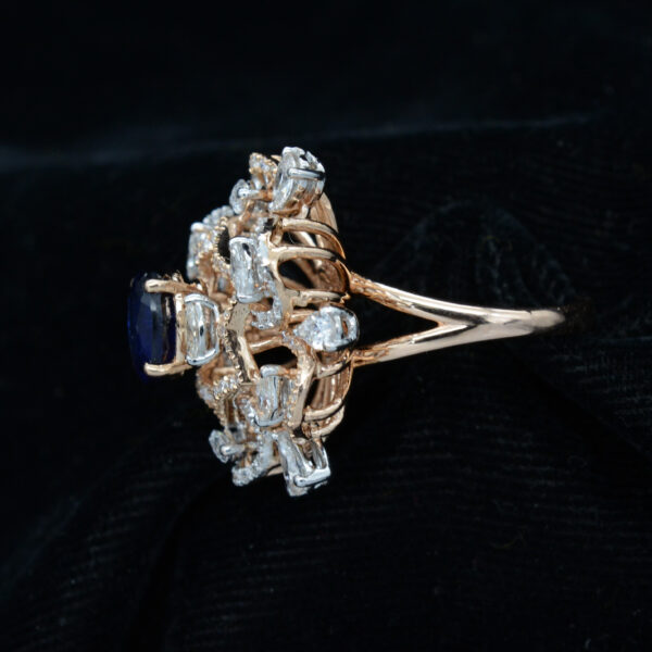 Ladies Ring