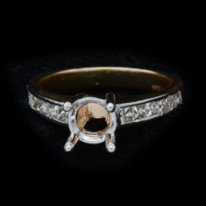 Ladies Ring