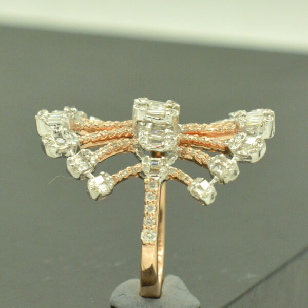 Ladies Ring