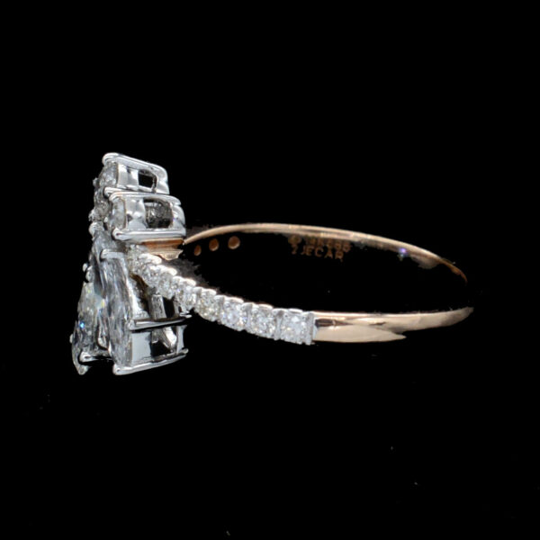 Ladies Ring