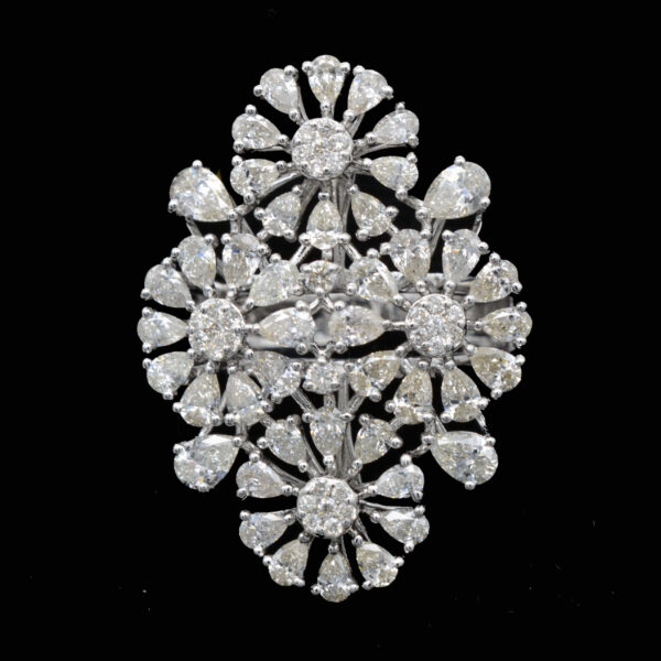 Ladies Ring