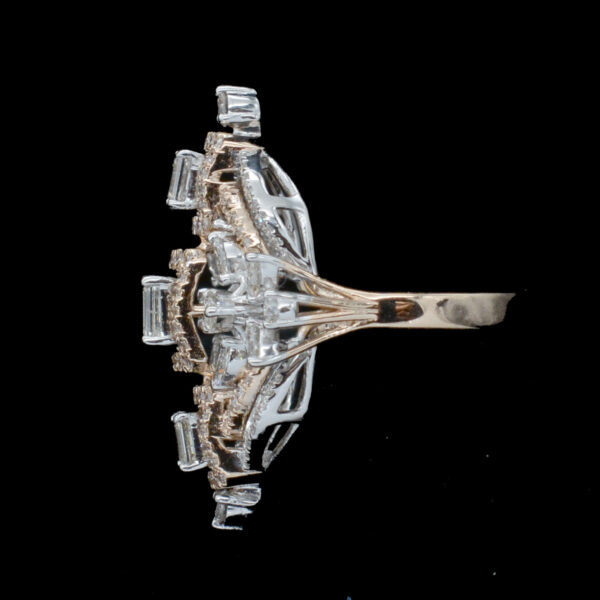 Ladies Ring