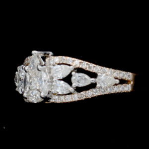 Ladies Ring