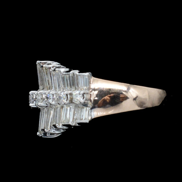 Ladies Ring