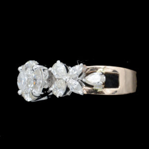 Ladies Ring