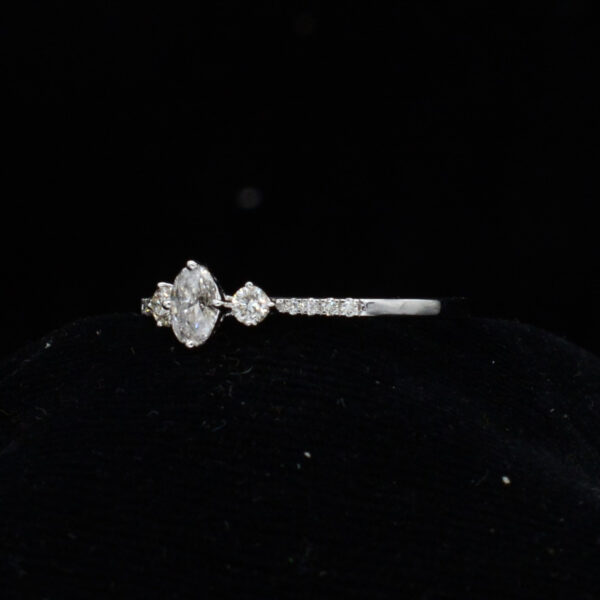 Ladies Ring
