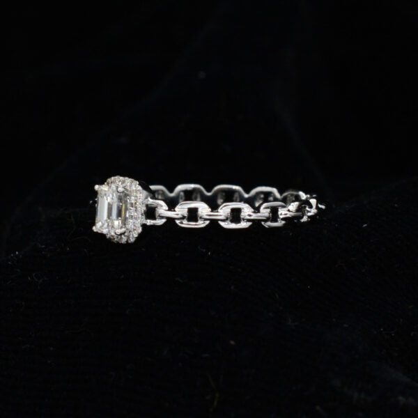 Ladies Ring