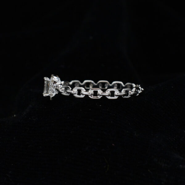Ladies Ring