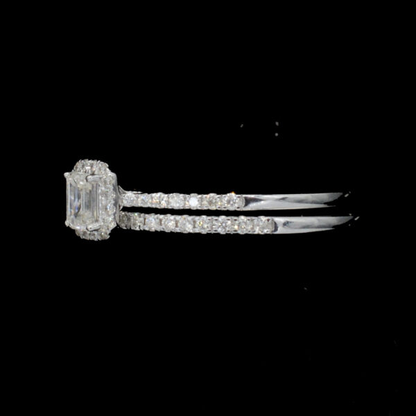 Ladies Ring