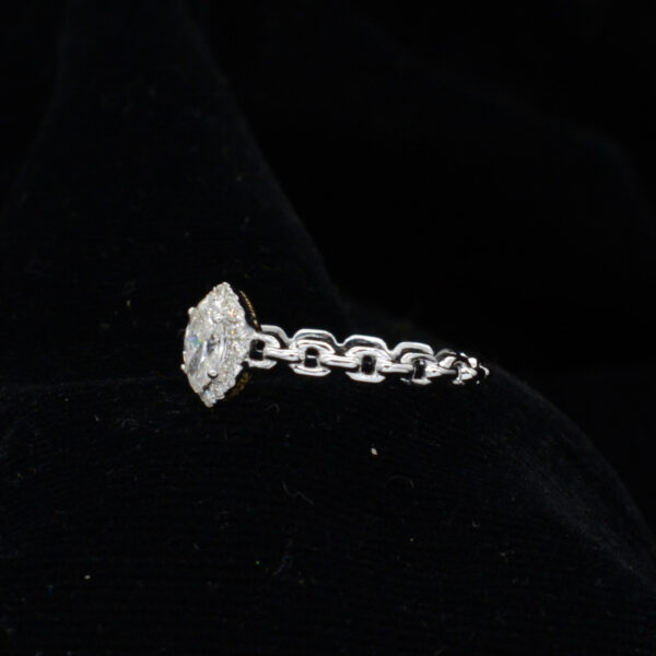 Ladies Ring