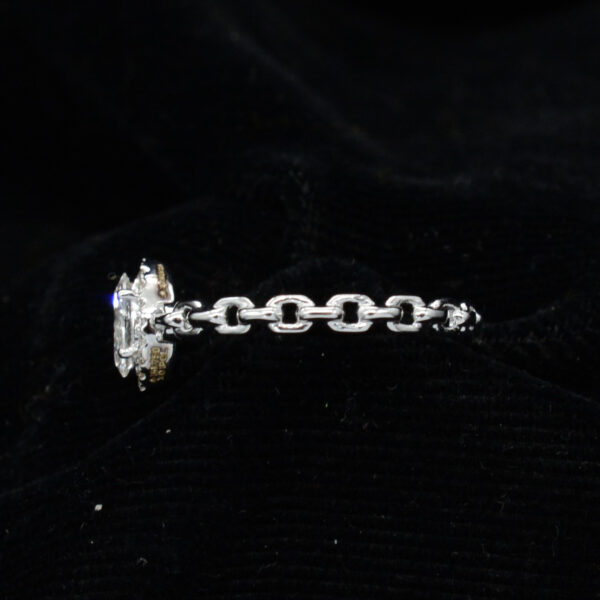 Ladies Ring