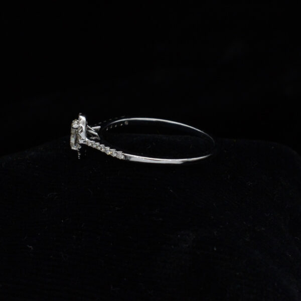 Ladies Ring