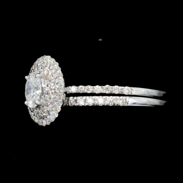 Ladies Ring