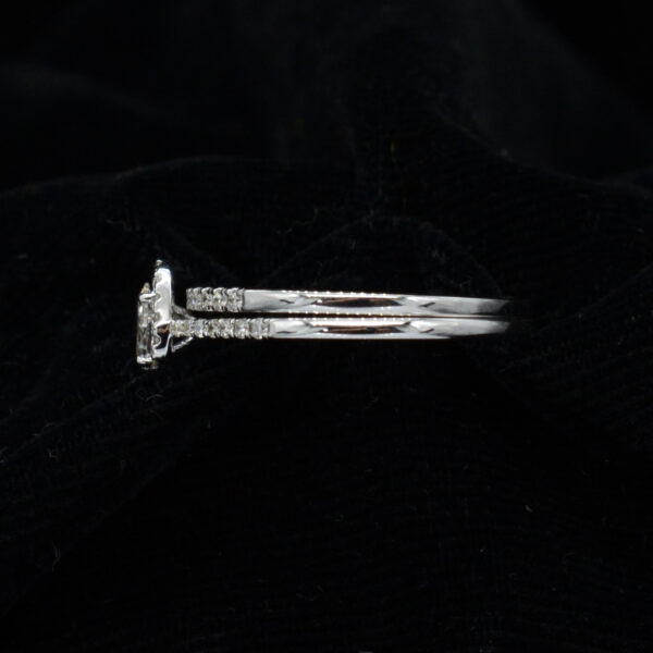 Ladies Ring