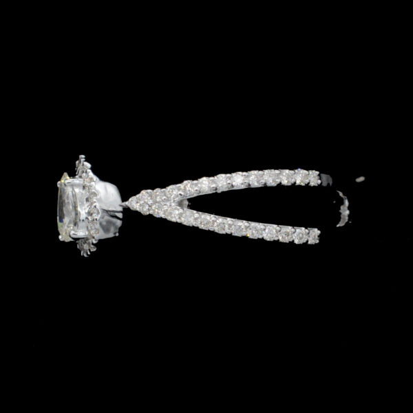 Ladies Ring