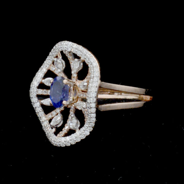 Ladies Ring