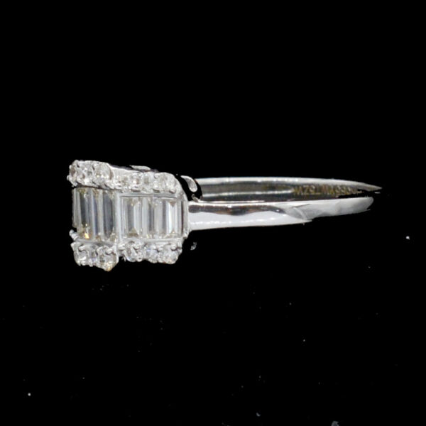 Ladies Ring
