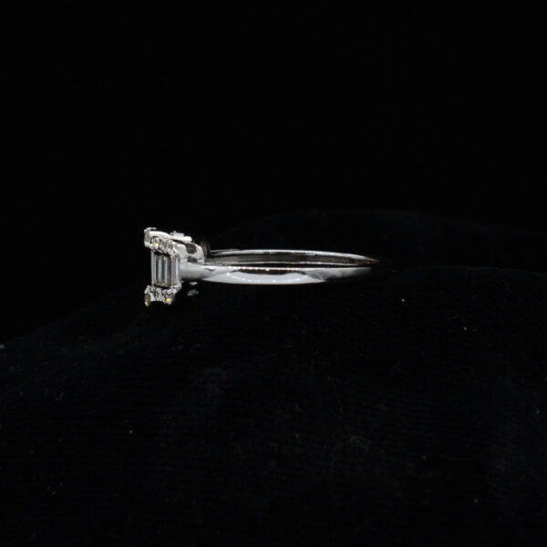 Ladies Ring