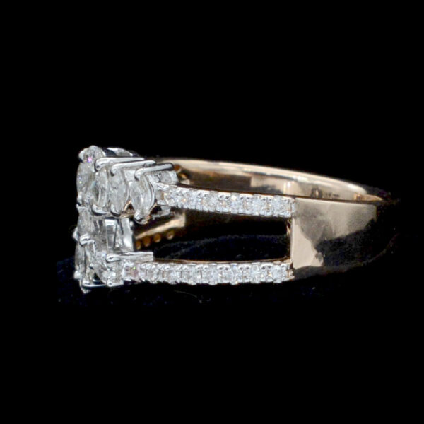 Ladies Ring