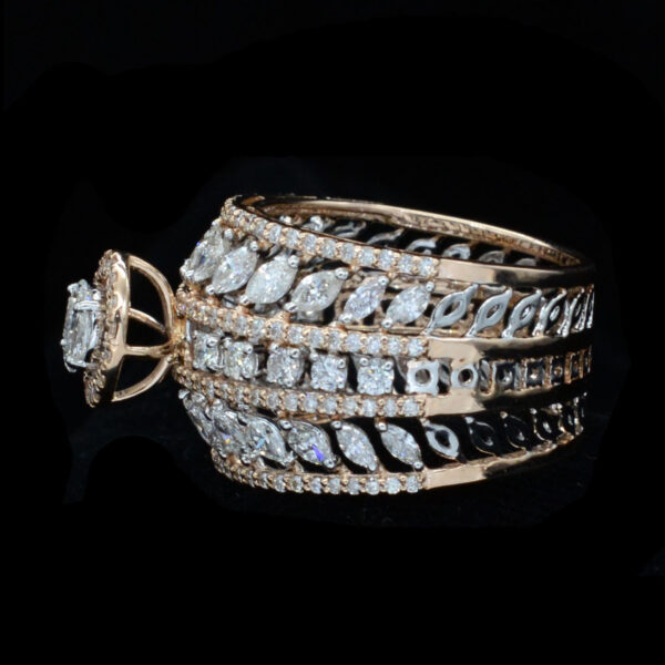 Ladies Ring