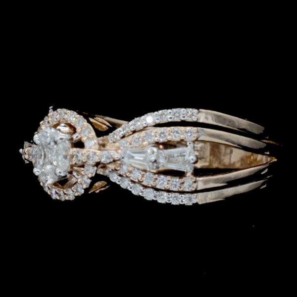 Ladies Ring