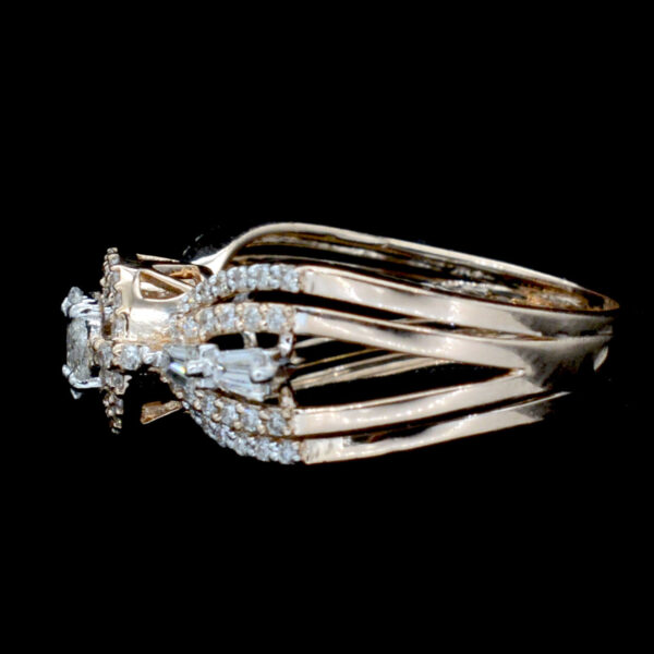 Ladies Ring