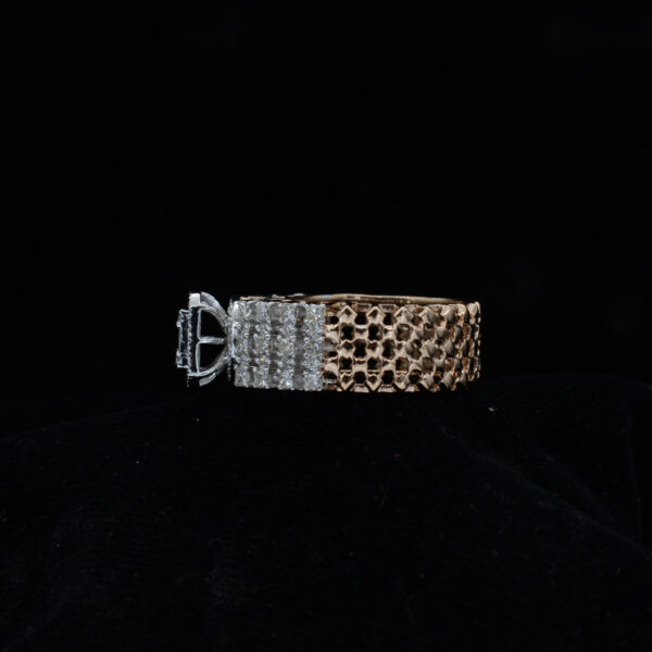 Ladies Ring