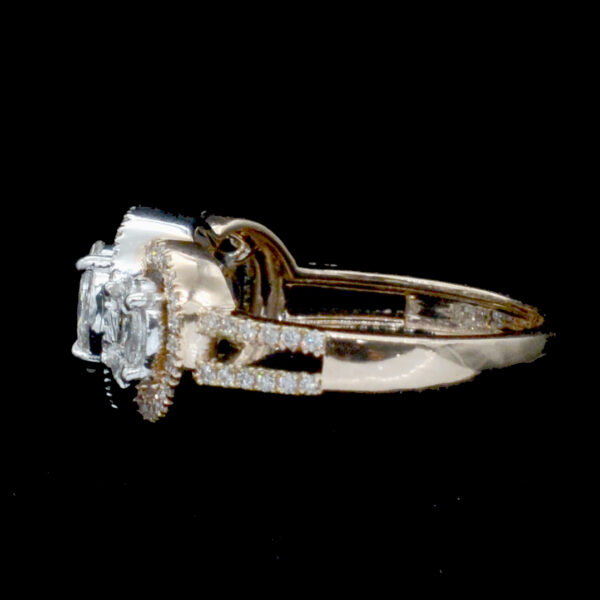 Ladies Ring