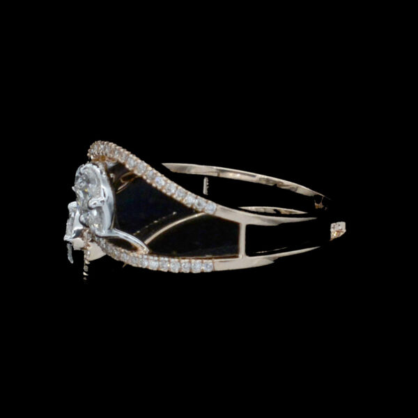 Ladies Ring