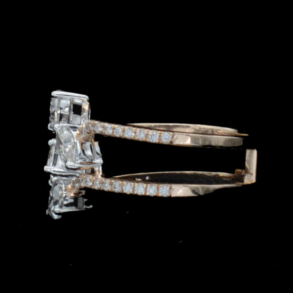 Ladies Ring