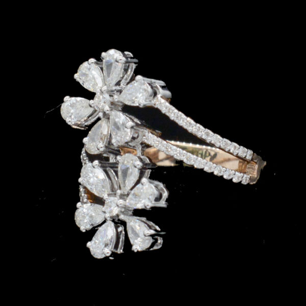 Ladies Ring