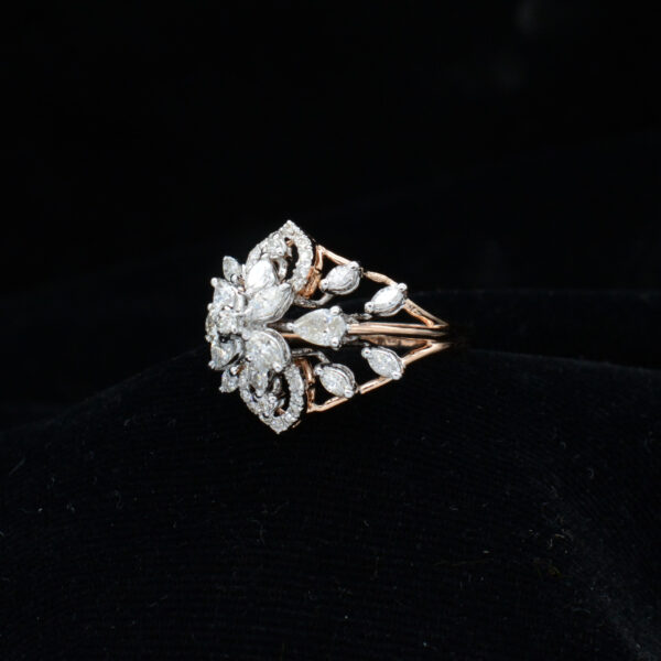 Ladies Ring
