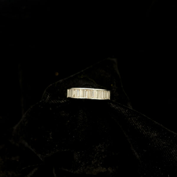 Ladies Ring