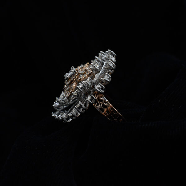 Ladies Ring