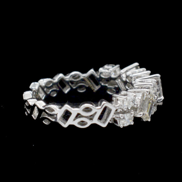 Ladies Ring