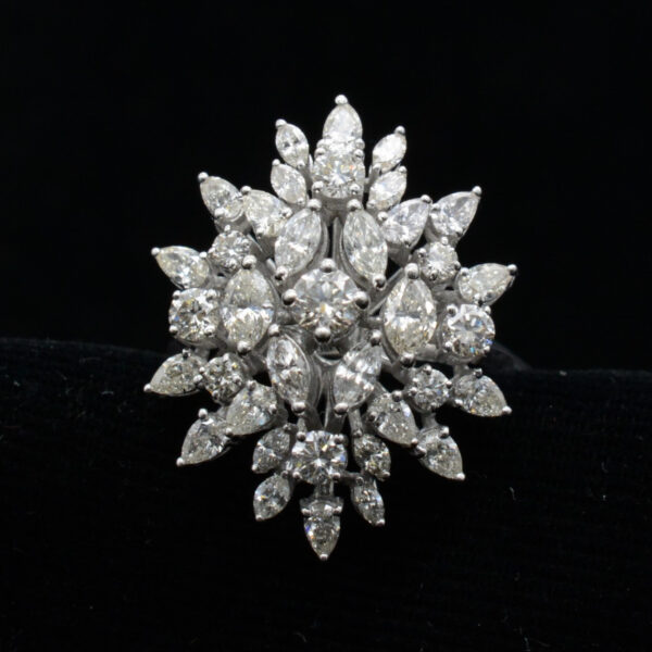 Ladies Ring